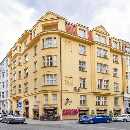 Central Apartments, Prague Old Town ภายนอก รูปภาพ